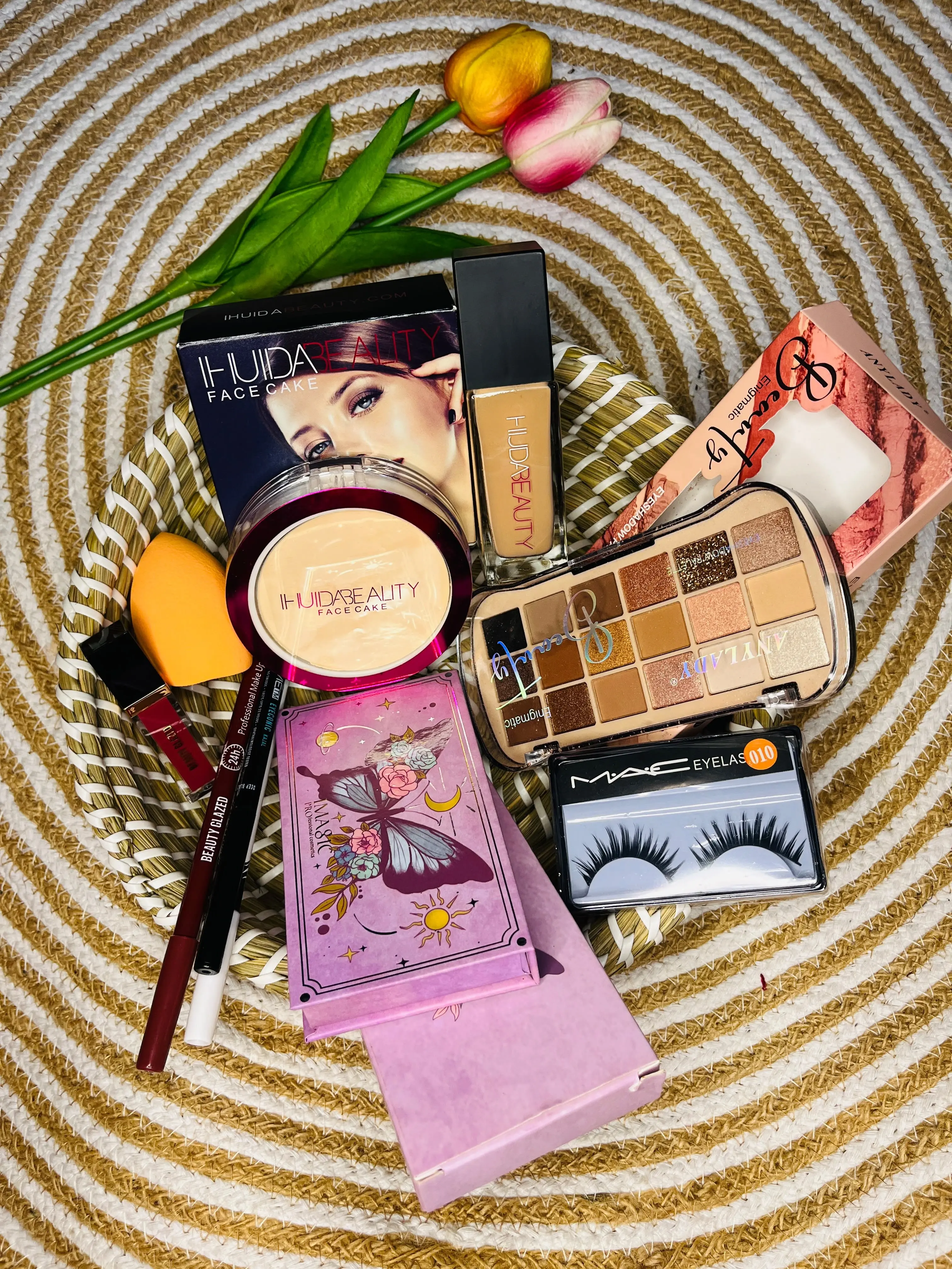 Smart makeup combo box